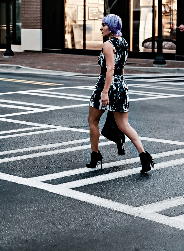 Atlanta Fashion Photographer Blogger-5405 Fall Asher Collection Black Shift Dress by Atlanta fashion blogger Chelissima