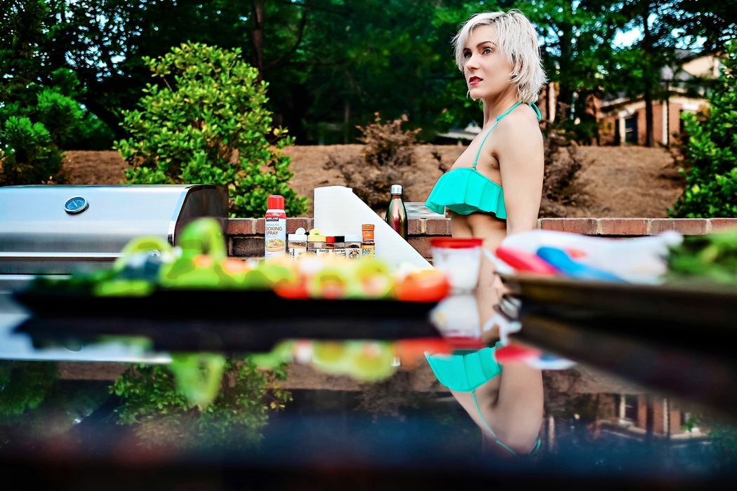 I am the Grillmaster // Memorial Day Party Poolside by Atlanta blogger Chelissima 0224